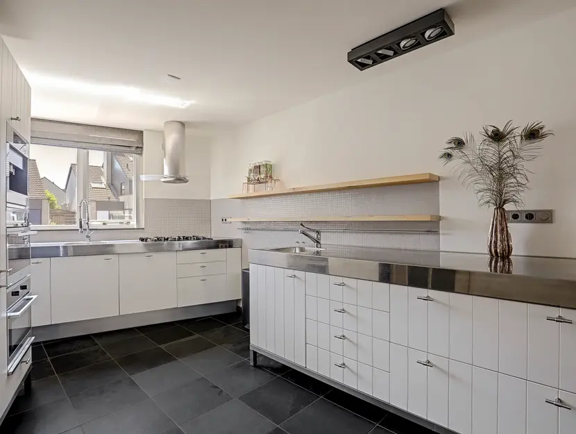 Bolero 119, ZWIJNDRECHT