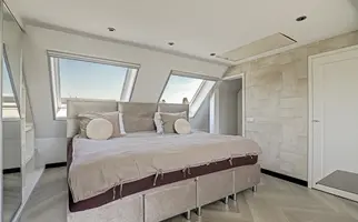 Bolero 119, ZWIJNDRECHT