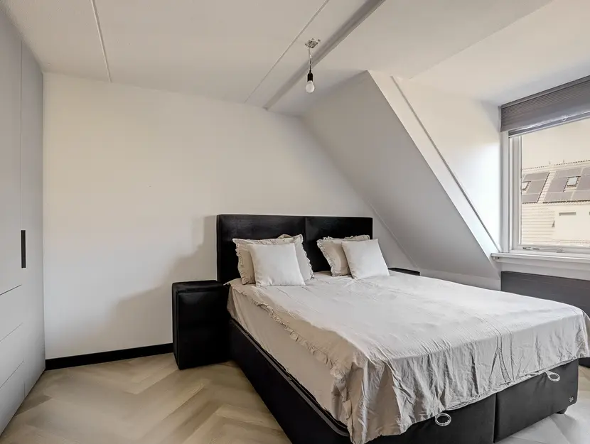Bolero 119, ZWIJNDRECHT