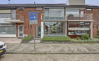 Warmoeziershof 4, HENDRIK-IDO-AMBACHT