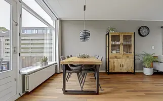 Warmoeziershof 4, HENDRIK-IDO-AMBACHT
