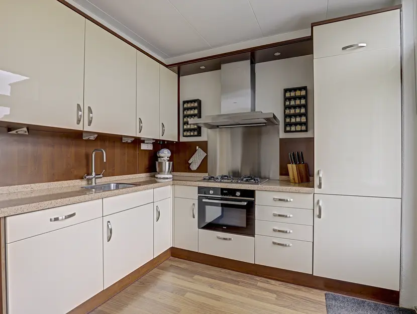 Warmoeziershof 4, HENDRIK-IDO-AMBACHT