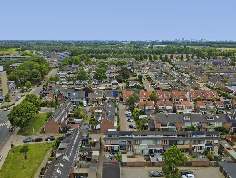 Warmoeziershof 4, HENDRIK-IDO-AMBACHT