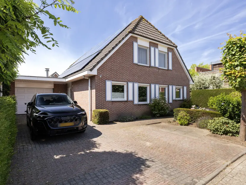 Agnes Bartoutslaan 55, HENDRIK-IDO-AMBACHT