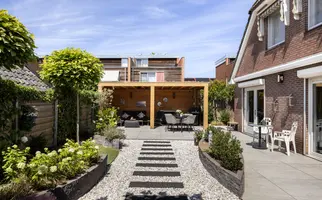 Agnes Bartoutslaan 55, HENDRIK-IDO-AMBACHT