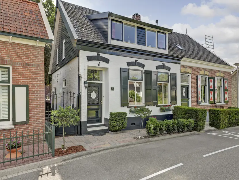 Hoge Kade 3, HENDRIK-IDO-AMBACHT