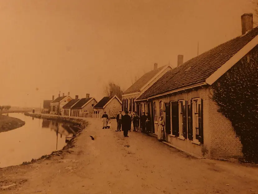 Hoge Kade 3, HENDRIK-IDO-AMBACHT