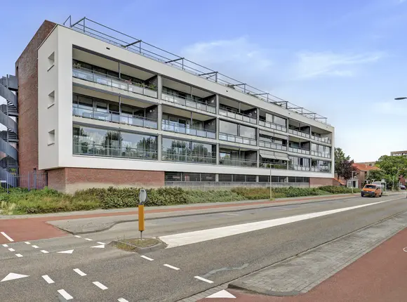 Burgemeester Brouwerstraat 117