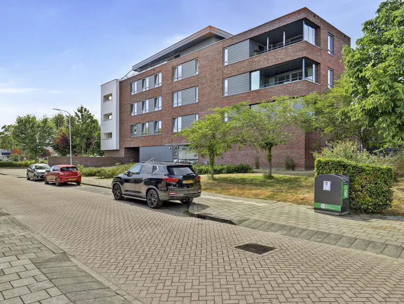 Burgemeester Brouwerstraat 117, ZWIJNDRECHT