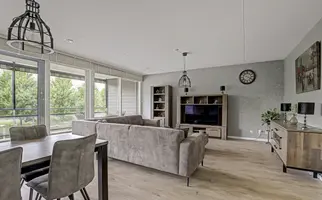 Burgemeester Brouwerstraat 117, ZWIJNDRECHT