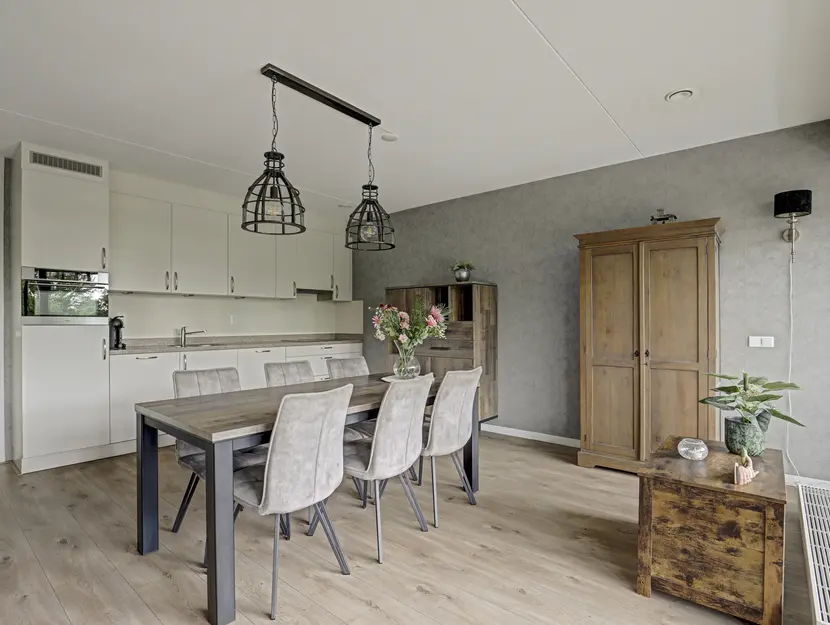 Burgemeester Brouwerstraat 117, ZWIJNDRECHT
