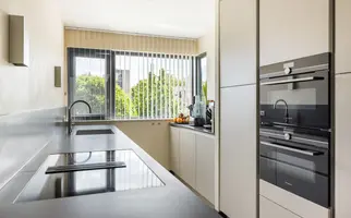 Abdij 61, ZWIJNDRECHT