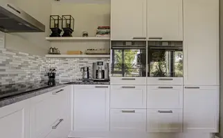 Barbeel 3, Hendrik-Ido-Ambacht