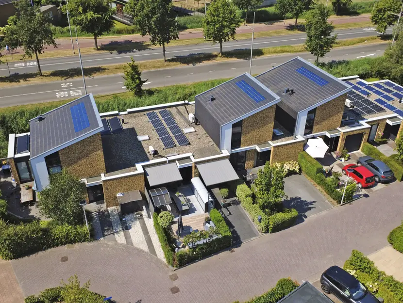 Barbeel 3, Hendrik-Ido-Ambacht
