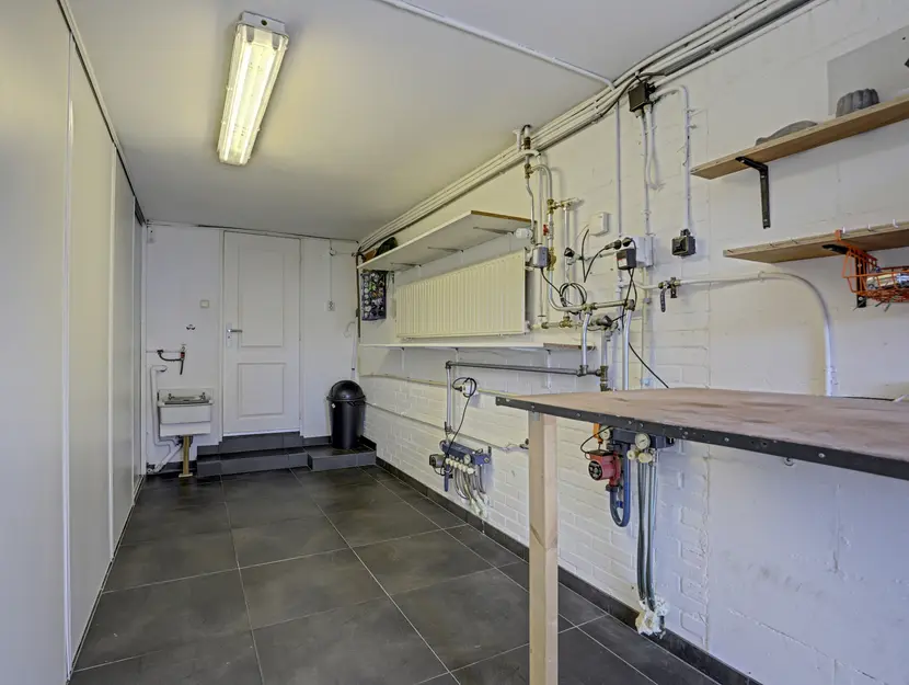Antoniuslaan 43, HENDRIK-IDO-AMBACHT
