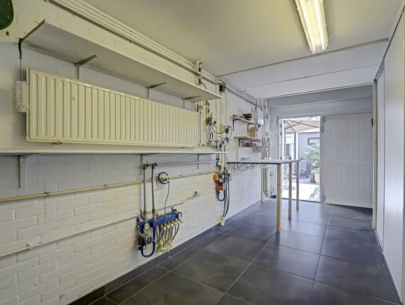 Antoniuslaan 43, HENDRIK-IDO-AMBACHT