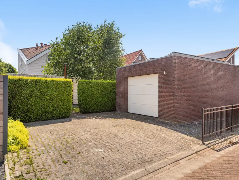 De Hooge Donck 13, HENDRIK-IDO-AMBACHT