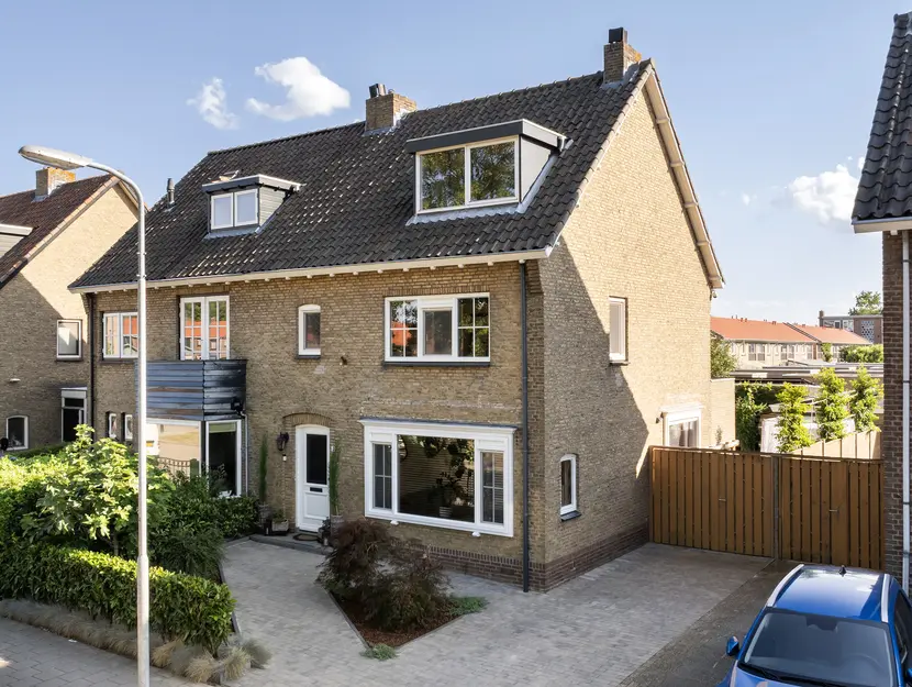 Willy Sluiterweg 3, Zwijndrecht