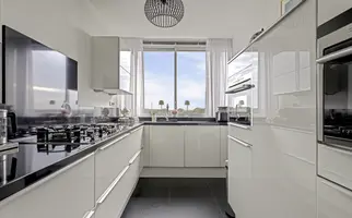 P.J. Oudstraat 198, PAPENDRECHT