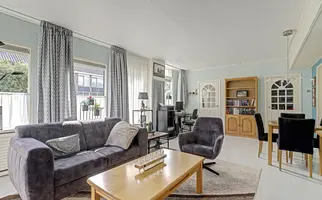 van Maasdijkstraat 19, ZWIJNDRECHT