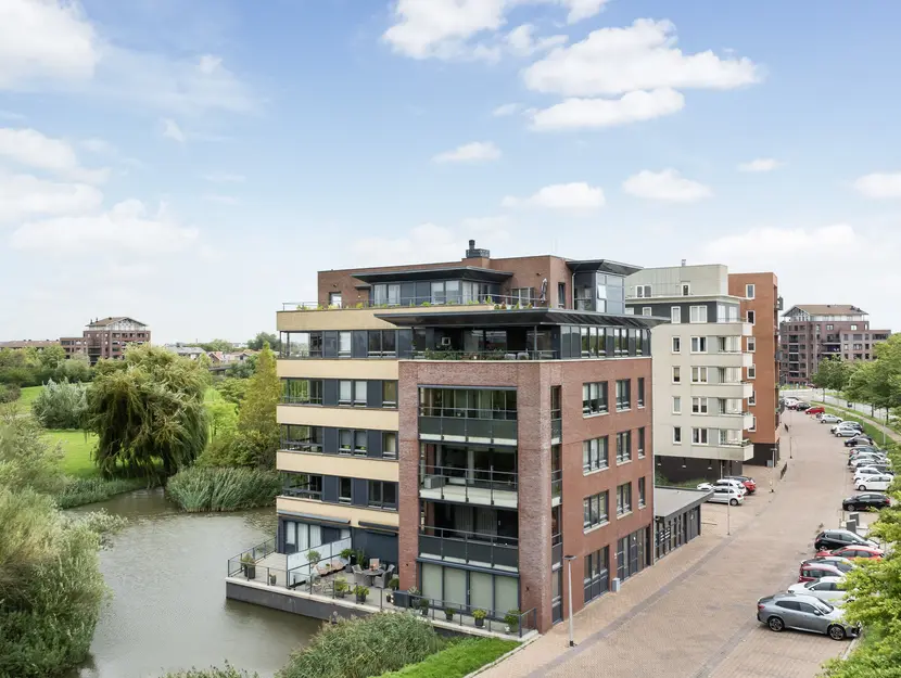 Waterland 75, HENDRIK-IDO-AMBACHT