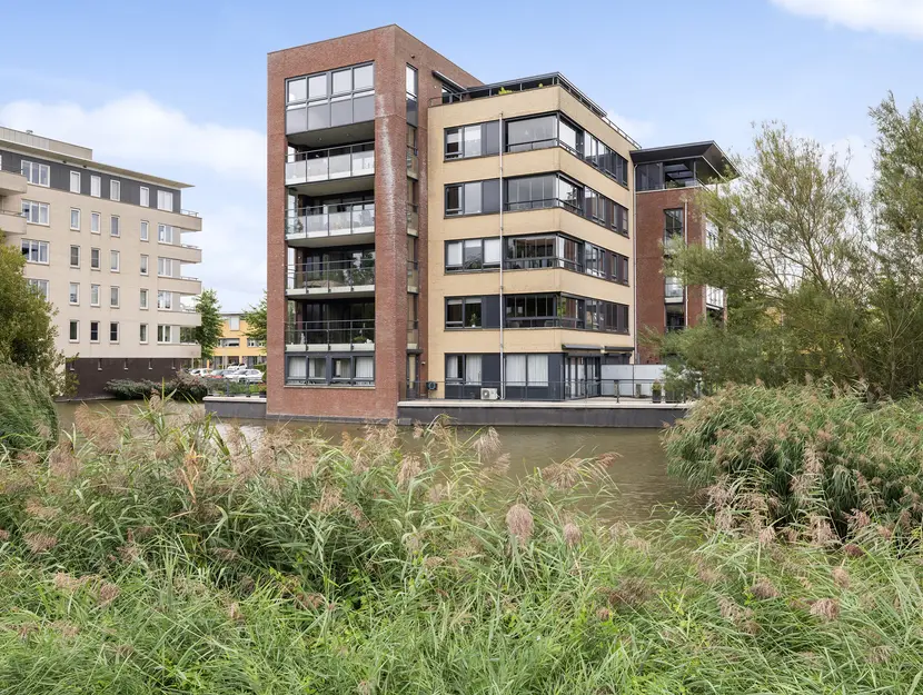 Waterland 75, HENDRIK-IDO-AMBACHT