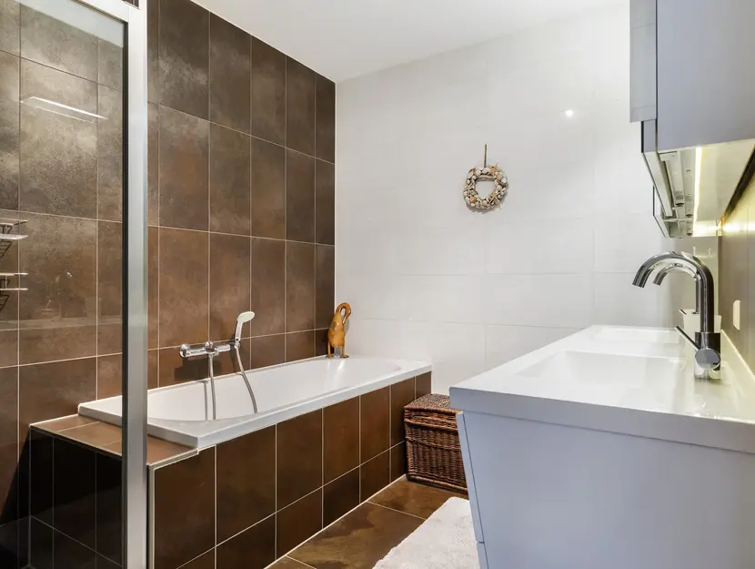 Waterland 75, HENDRIK-IDO-AMBACHT