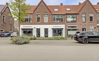 Burgemeester de Bruïnelaan 70B, ZWIJNDRECHT