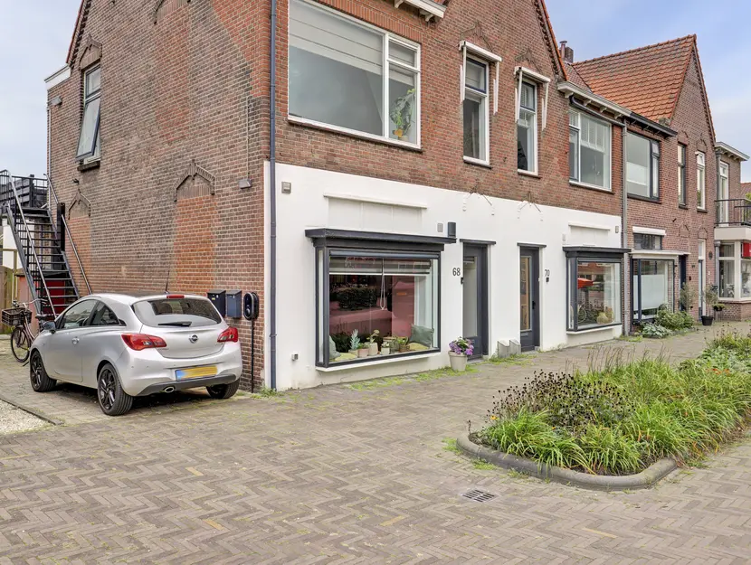 Burgemeester de Bruïnelaan 70B, ZWIJNDRECHT