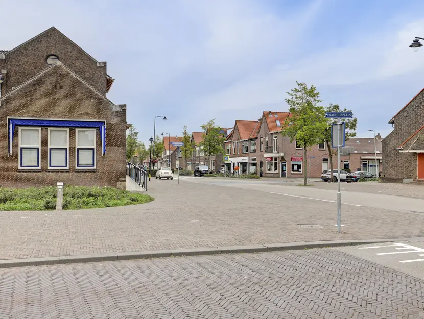 Burgemeester de Bruïnelaan 70B, ZWIJNDRECHT