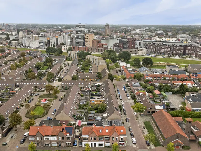Burgemeester de Bruïnelaan 70B, ZWIJNDRECHT