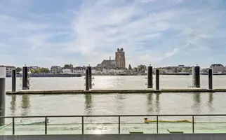 Maasplein 20, ZWIJNDRECHT