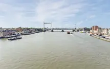 Maasplein 20, ZWIJNDRECHT
