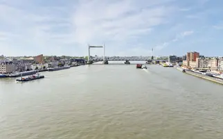 Maasplein 20, ZWIJNDRECHT