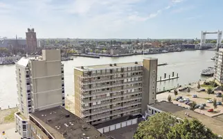 Maasplein 20, ZWIJNDRECHT