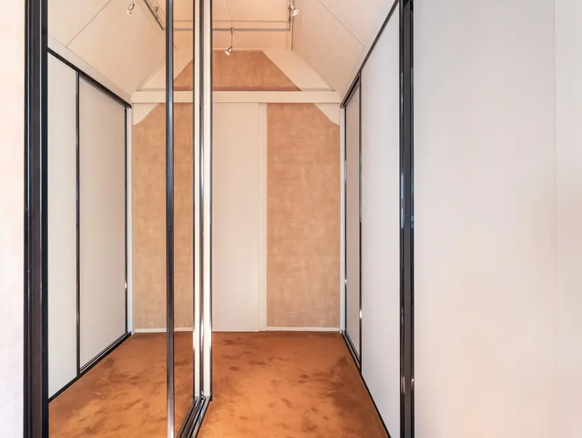 Suite 18, ZWIJNDRECHT