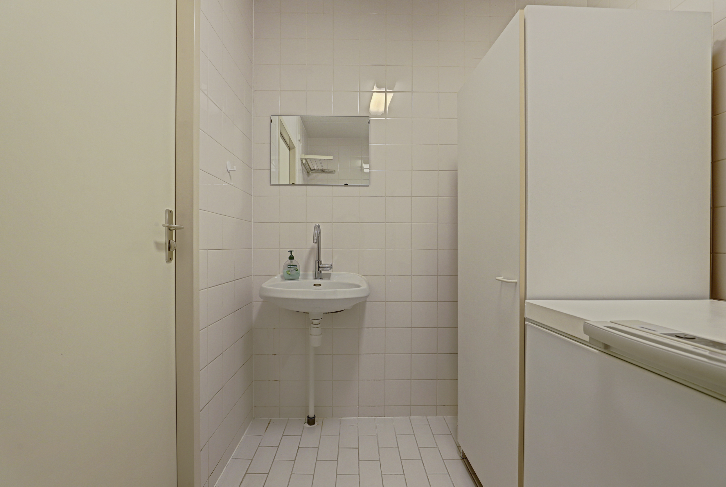 Tussenwoning te koop: De Kring 3, Zwijndrecht