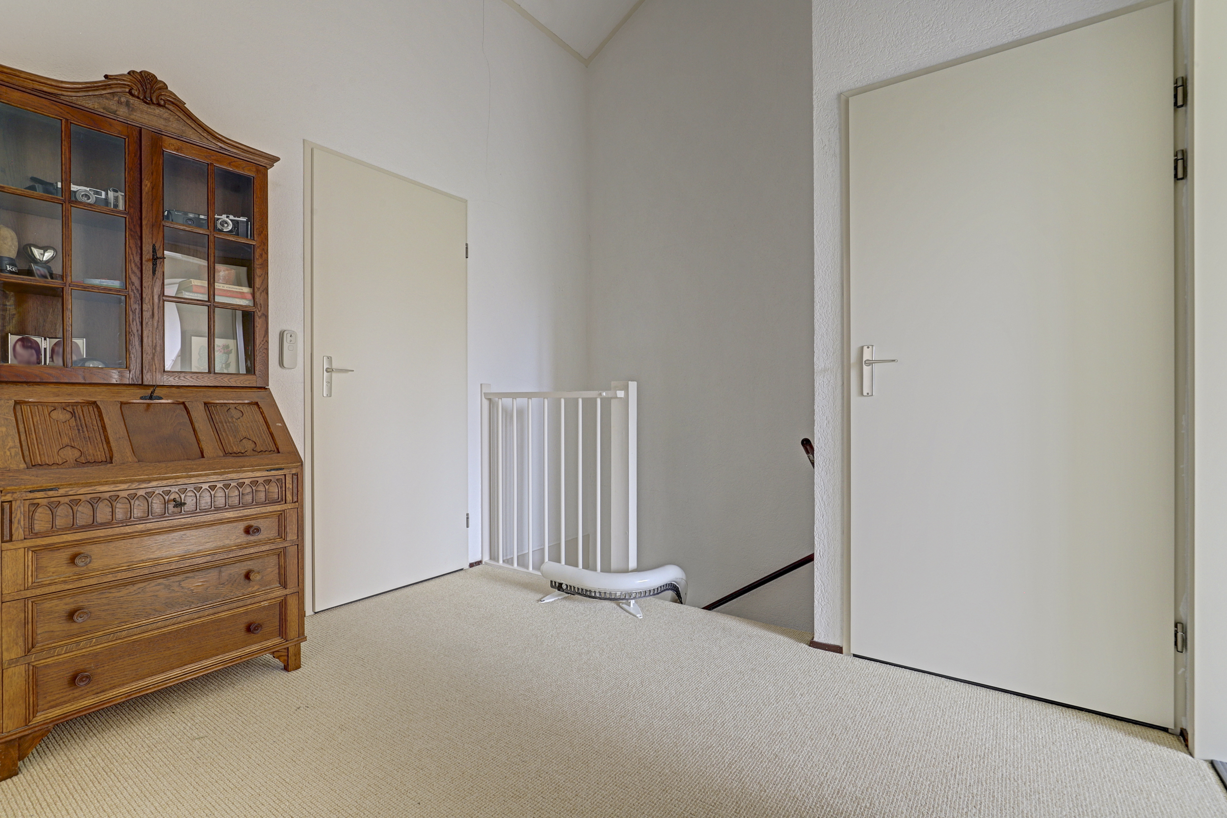 Tussenwoning te koop: De Kring 3, Zwijndrecht