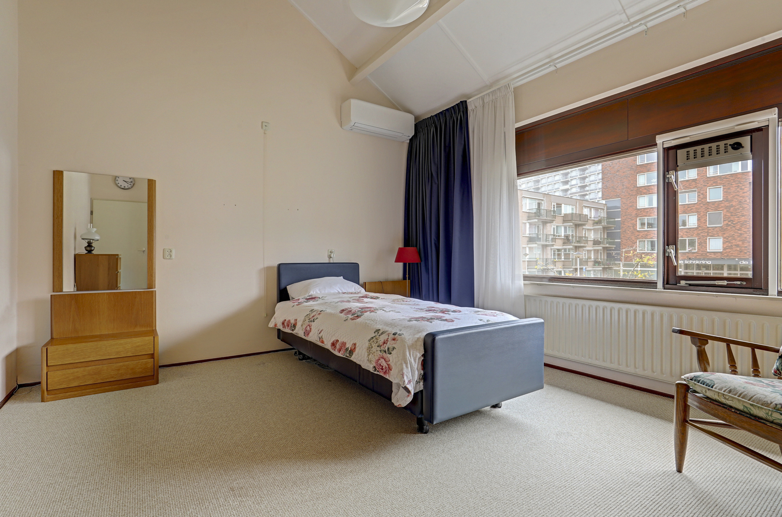 Tussenwoning te koop: De Kring 3, Zwijndrecht