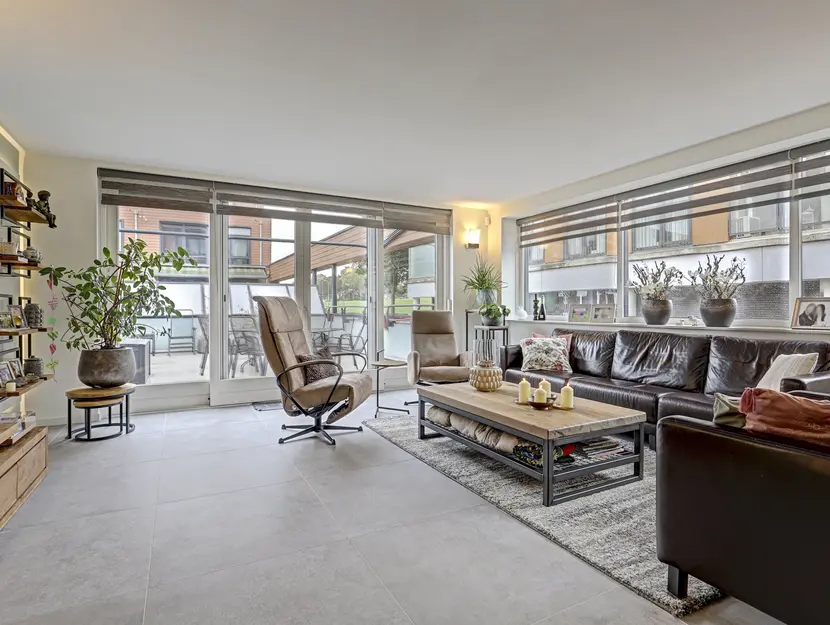 Tolhuis 20, Zwijndrecht