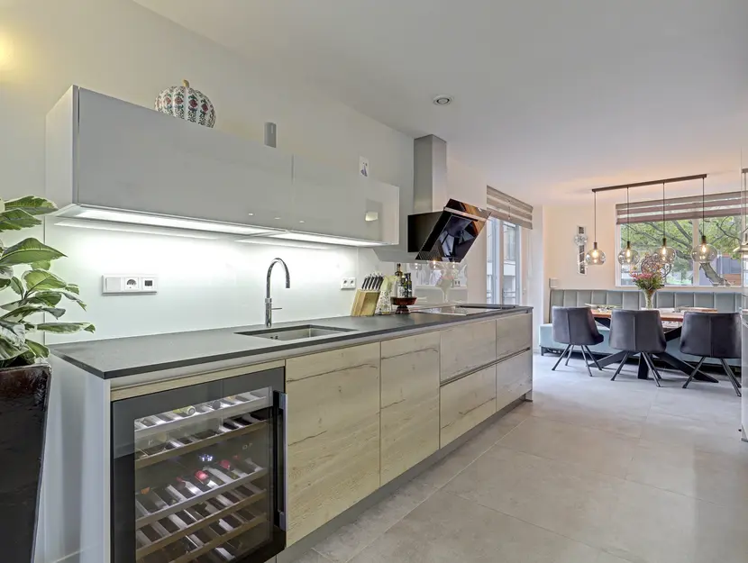 Tolhuis 20, Zwijndrecht