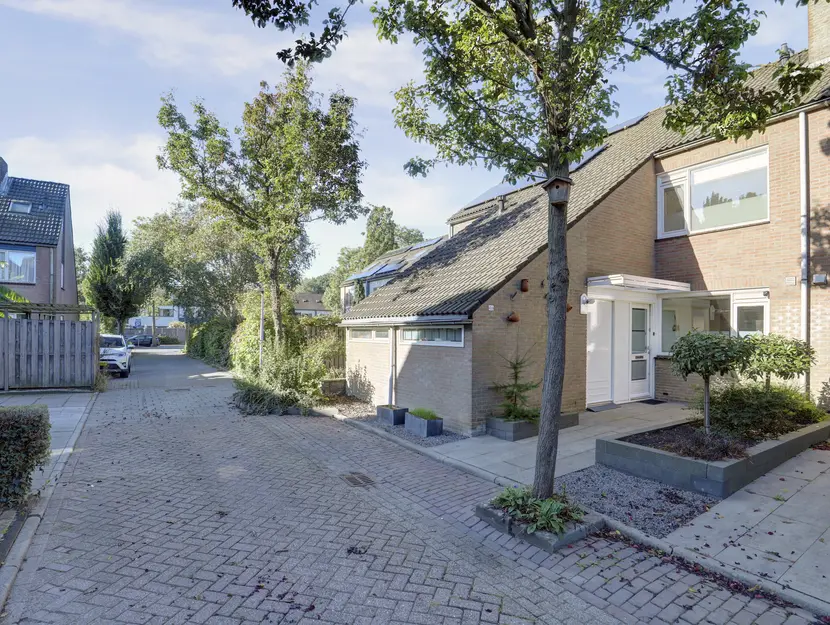 Noten-bogerd 46, Hendrik-Ido-Ambacht