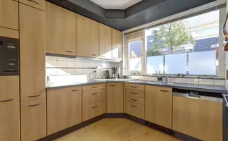Noten-bogerd 46, Hendrik-Ido-Ambacht