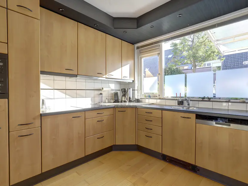 Noten-bogerd 46, Hendrik-Ido-Ambacht
