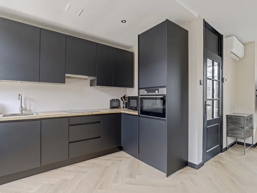 Schultz van Haegenstraat 18, HENDRIK-IDO-AMBACHT