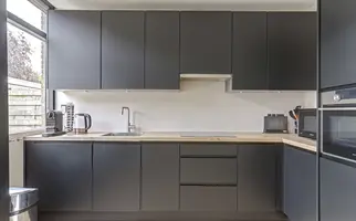 Schultz van Haegenstraat 18, HENDRIK-IDO-AMBACHT