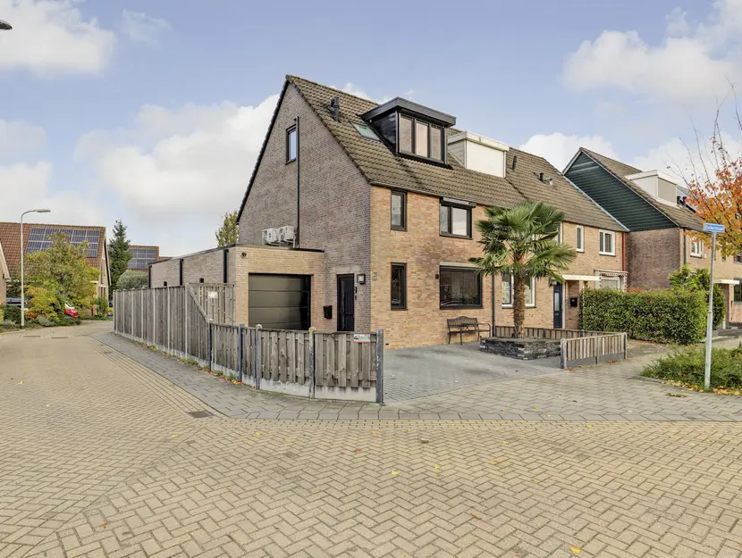 Escherstraat 2, ZWIJNDRECHT