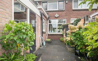 Juliana van Stolbergstraat 4, ZWIJNDRECHT