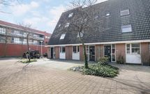 Perengaarde 52, HENDRIK-IDO-AMBACHT