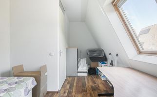 Perengaarde 52, HENDRIK-IDO-AMBACHT